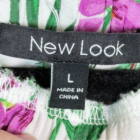 2/$15 New Look Women Floral Wide Leg Capri Pants Tropical Floral sz Large Flowy - Picture 3 of 8